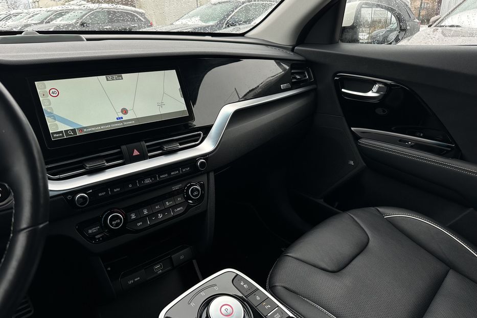 Продам Kia Niro  64 кВт Макс. комплектація! 2022 года в Львове