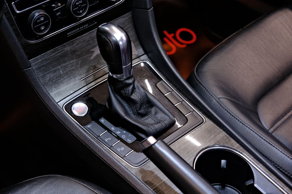 Продам Volkswagen Passat NMS 2017 года в Одессе