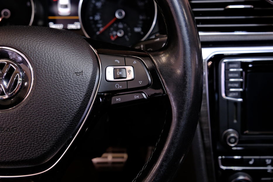 Продам Volkswagen Passat NMS 2017 года в Одессе