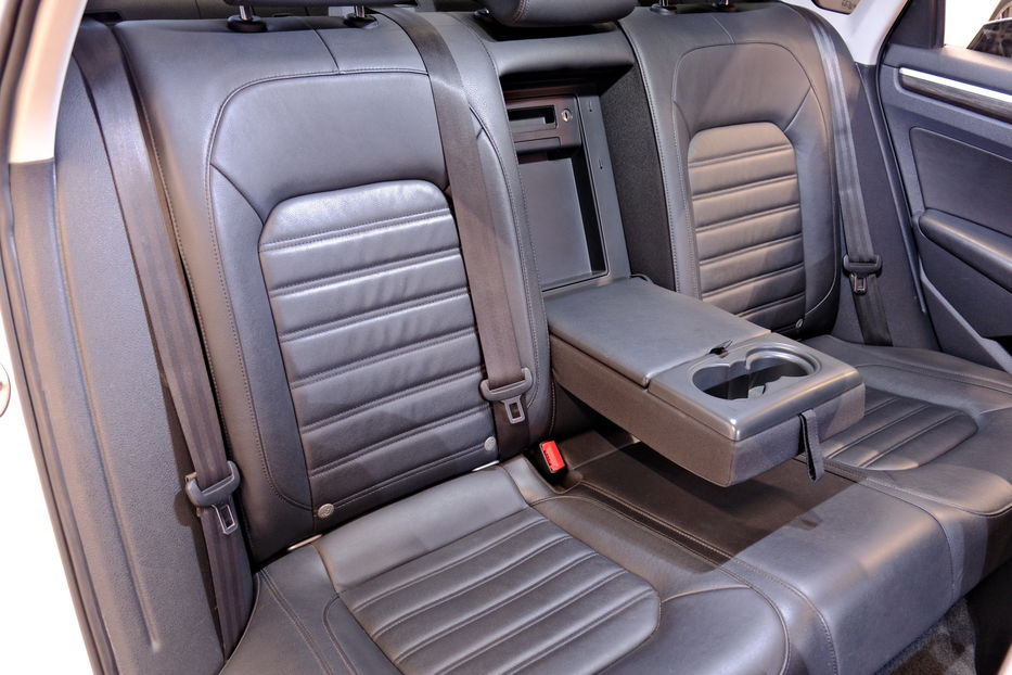 Продам Volkswagen Passat NMS 2017 года в Одессе