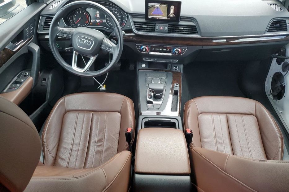 Продам Audi Q5 Premium 2019 года в Черновцах