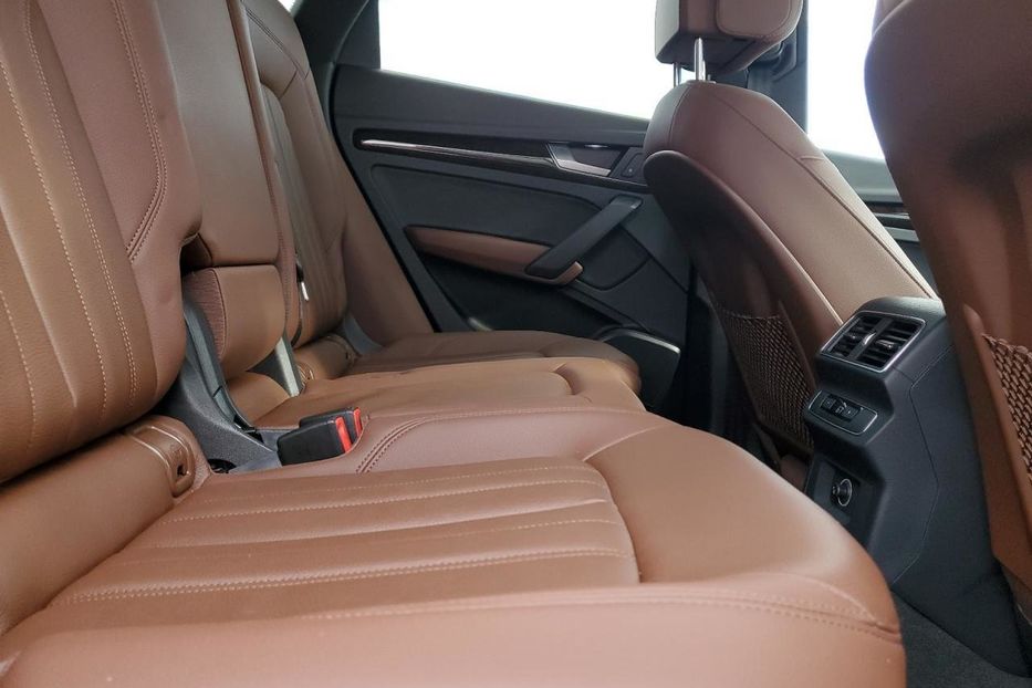 Продам Audi Q5 Premium 2019 года в Черновцах