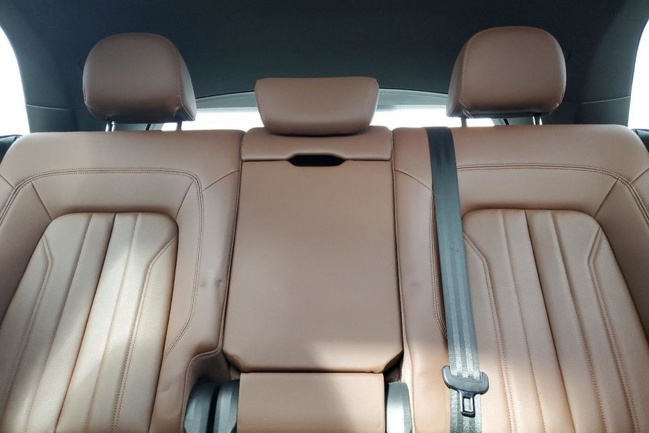 Продам Audi Q5 Premium 2019 года в Черновцах