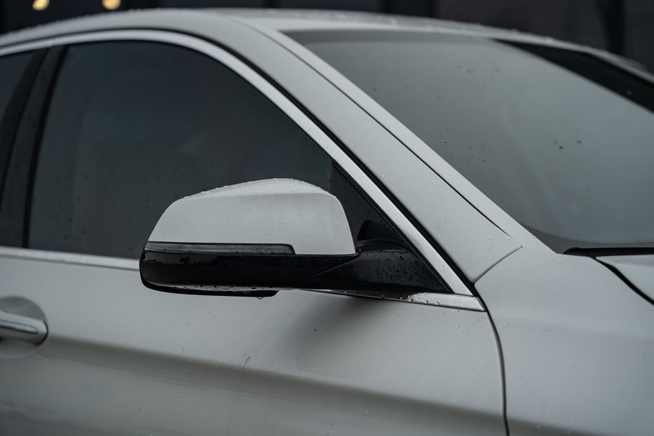 Продам BMW 528 I 2014 года в Черновцах