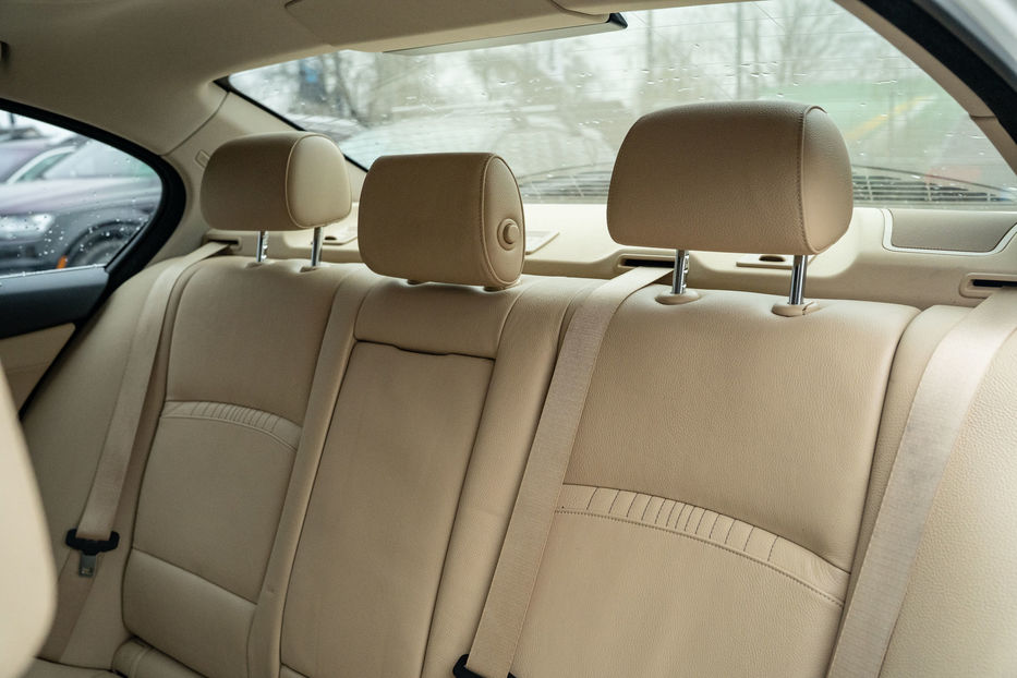 Продам BMW 528 I 2014 года в Черновцах