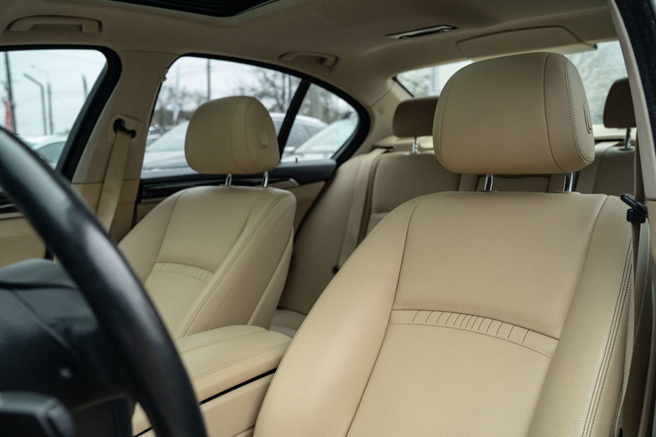 Продам BMW 528 I 2014 года в Черновцах