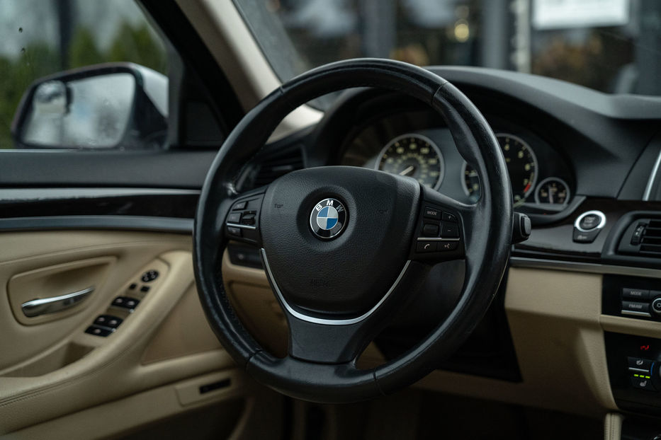 Продам BMW 528 I 2014 года в Черновцах