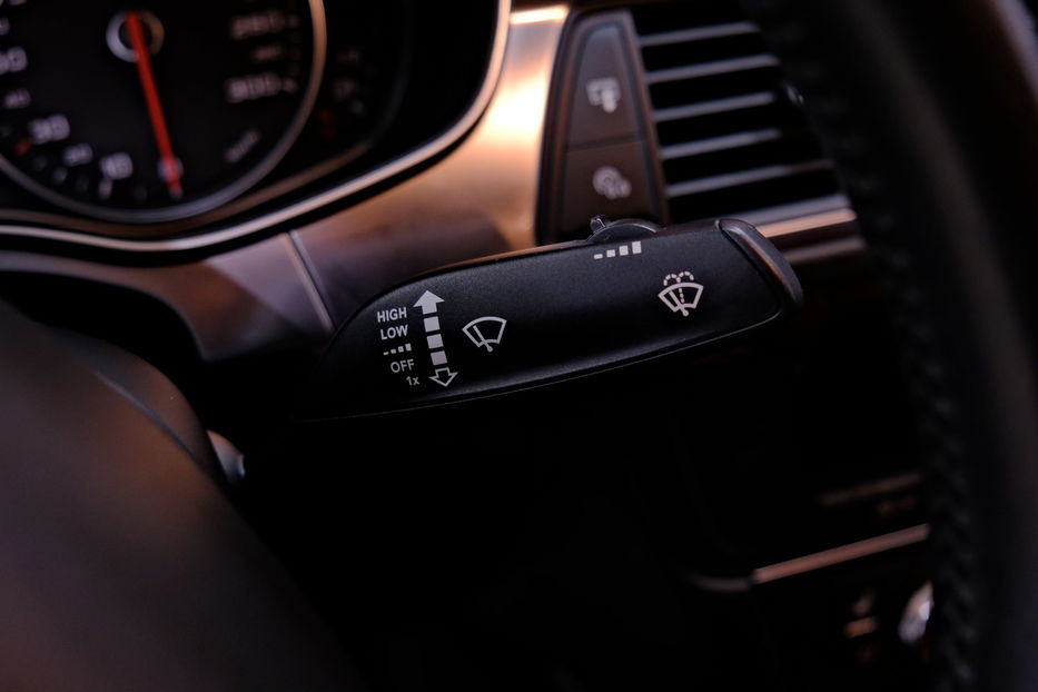 Продам Audi A7 2012 года в Одессе