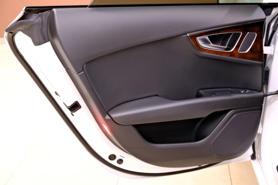 Продам Audi A7 2012 года в Одессе