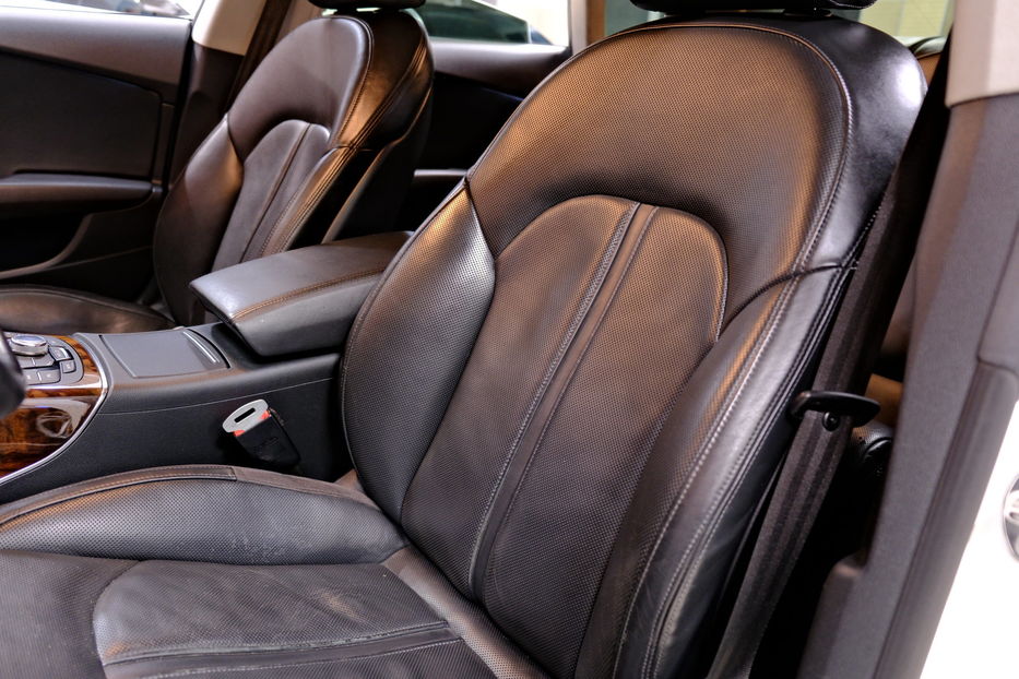 Продам Audi A7 2012 года в Одессе