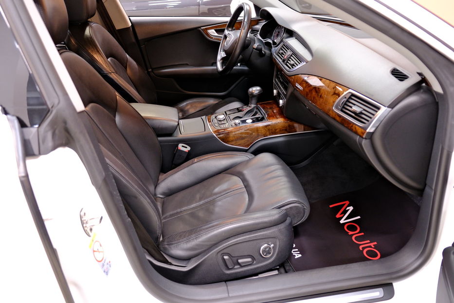 Продам Audi A7 2012 года в Одессе