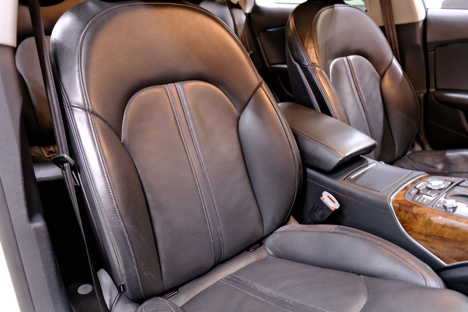 Продам Audi A7 2012 года в Одессе