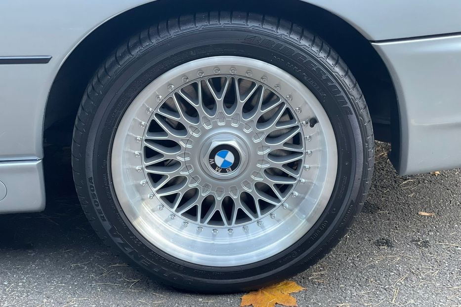 Продам BMW 840 1997 года в Киеве