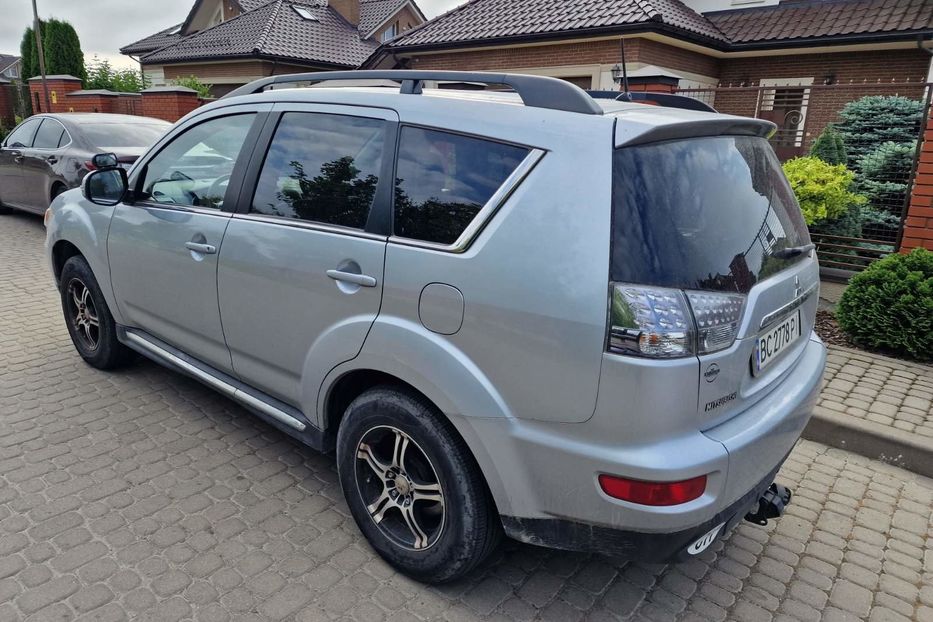 Продам Mitsubishi Outlander 2012 года в Львове