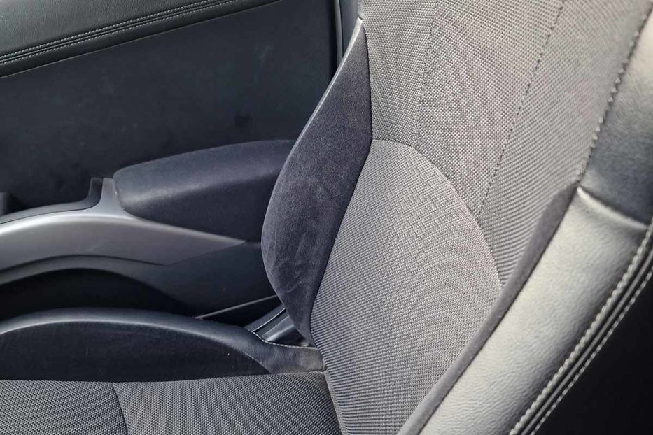 Продам Mitsubishi Outlander 2012 года в Львове