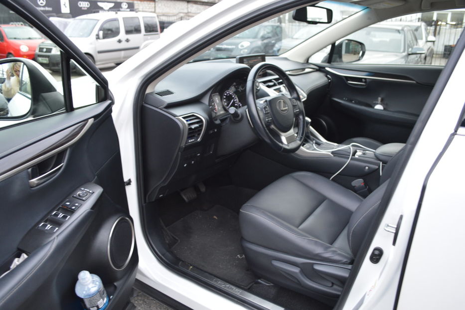 Продам Lexus NX 200 Official 2018 года в Одессе