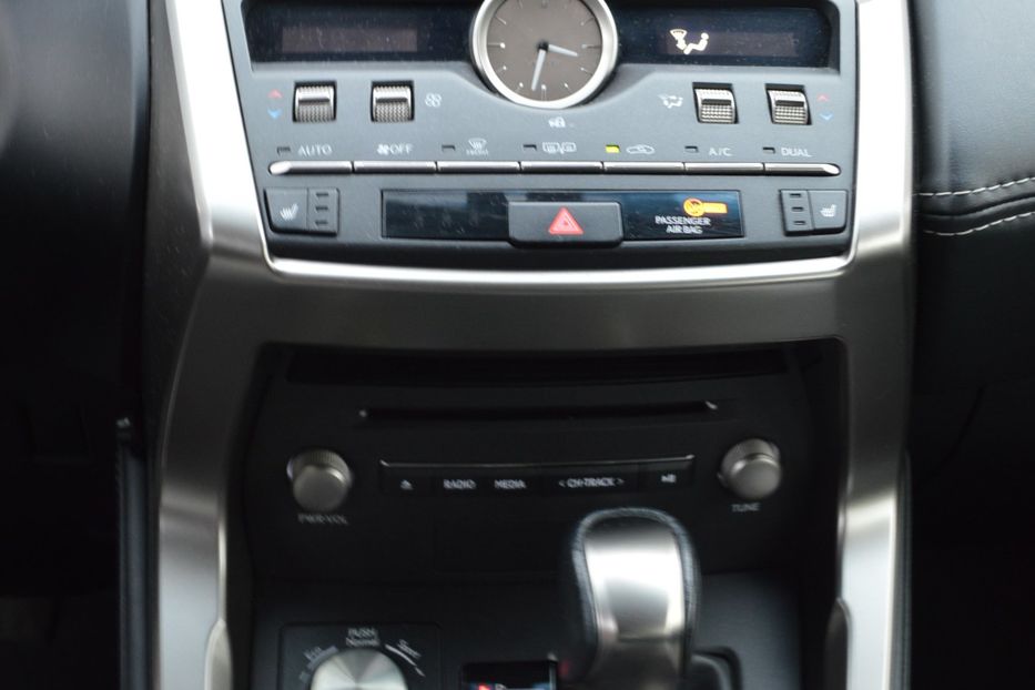 Продам Lexus NX 200 Official 2018 года в Одессе