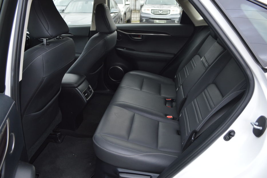 Продам Lexus NX 200 Official 2018 года в Одессе