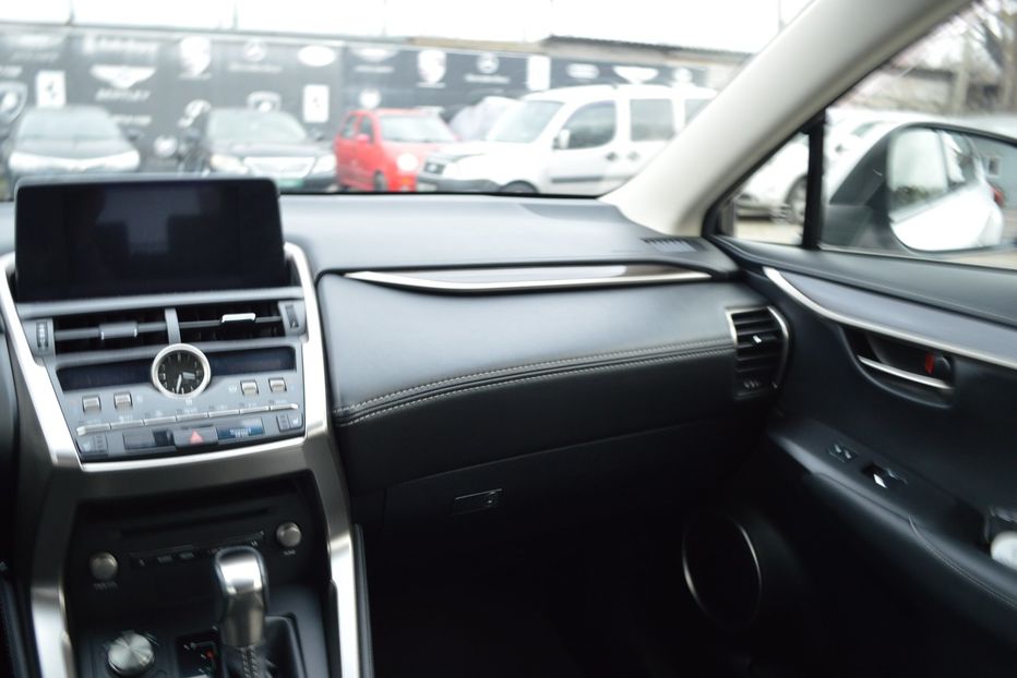 Продам Lexus NX 200 Official 2018 года в Одессе