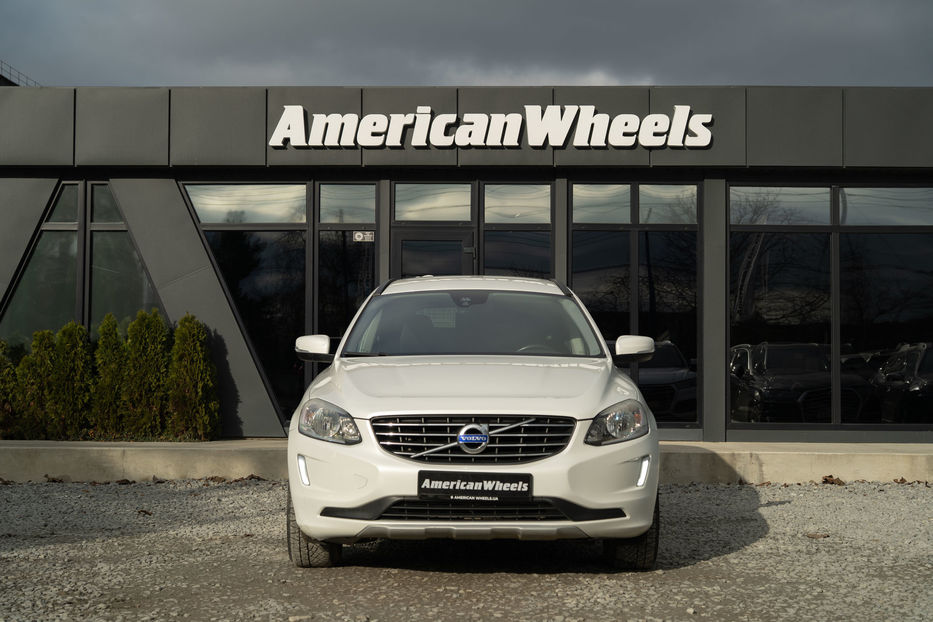 Продам Volvo XC60 2015 года в Черновцах