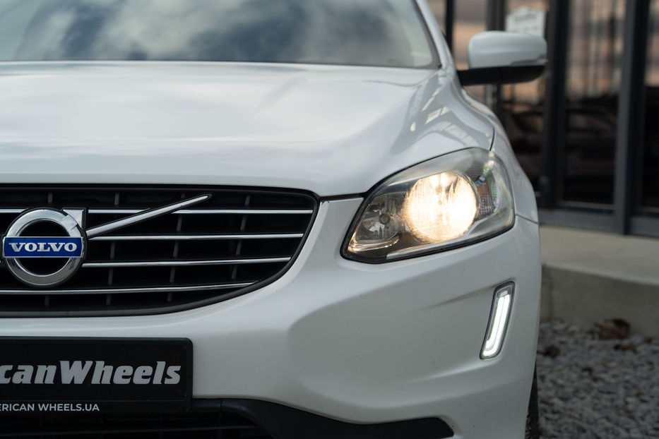 Продам Volvo XC60 2015 года в Черновцах