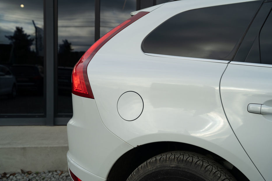 Продам Volvo XC60 2015 года в Черновцах