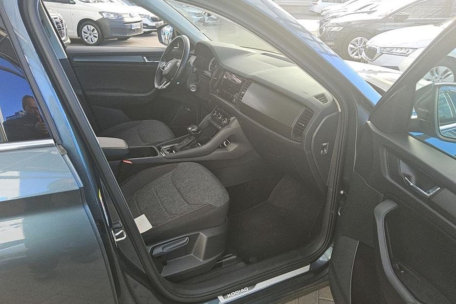 Продам Skoda kodiak Clever 4x4 НЕ ФАРБОВАНА v4505 2021 года в Луцке