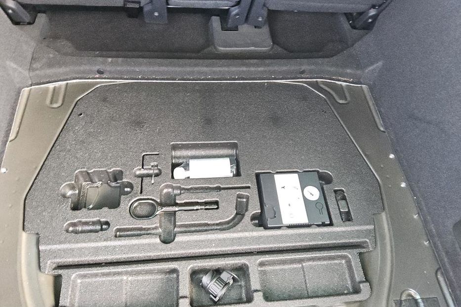 Продам Skoda kodiak Clever 4x4 НЕ ФАРБОВАНА v4505 2021 года в Луцке