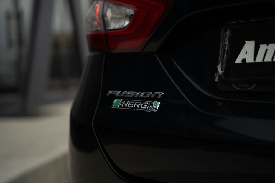 Продам Ford Fusion Hybrid PHEV 2013 года в Черновцах