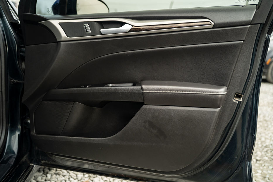 Продам Ford Fusion Hybrid PHEV 2013 года в Черновцах