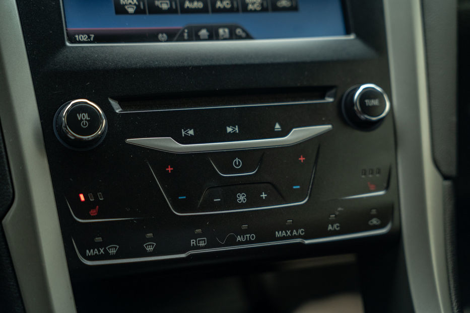 Продам Ford Fusion Hybrid PHEV 2013 года в Черновцах