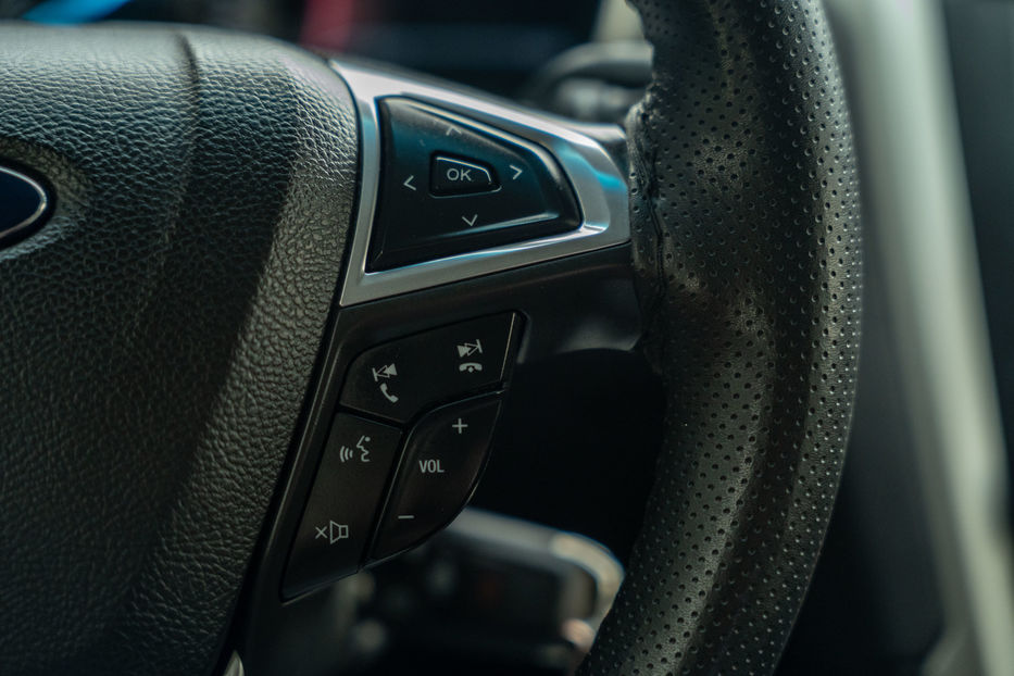 Продам Ford Fusion Hybrid PHEV 2013 года в Черновцах