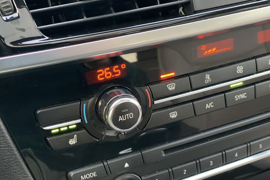 Продам BMW X3 2015 года в Луцке