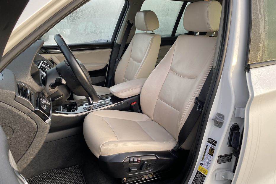 Продам BMW X3 2015 года в Луцке