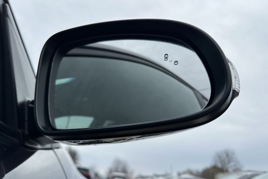 Продам Hyundai Kona 64кВт Проекція Підігрів сидінь 2021 года в Львове