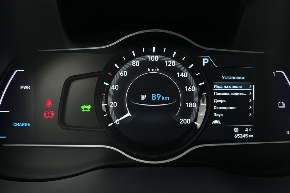 Продам Hyundai Kona 64кВт Проекція Підігрів сидінь 2021 года в Львове