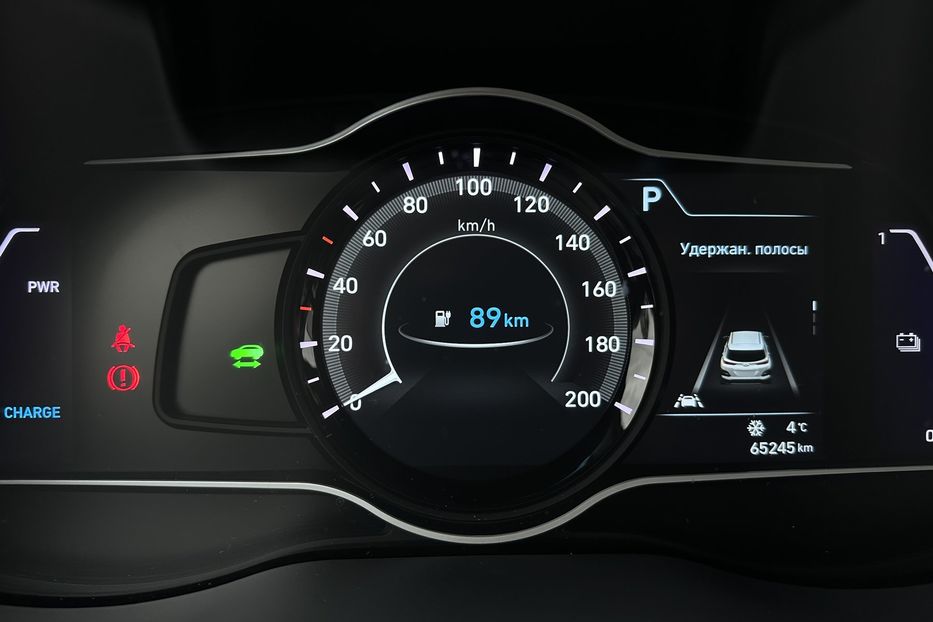 Продам Hyundai Kona 64кВт Проекція Підігрів сидінь 2021 года в Львове