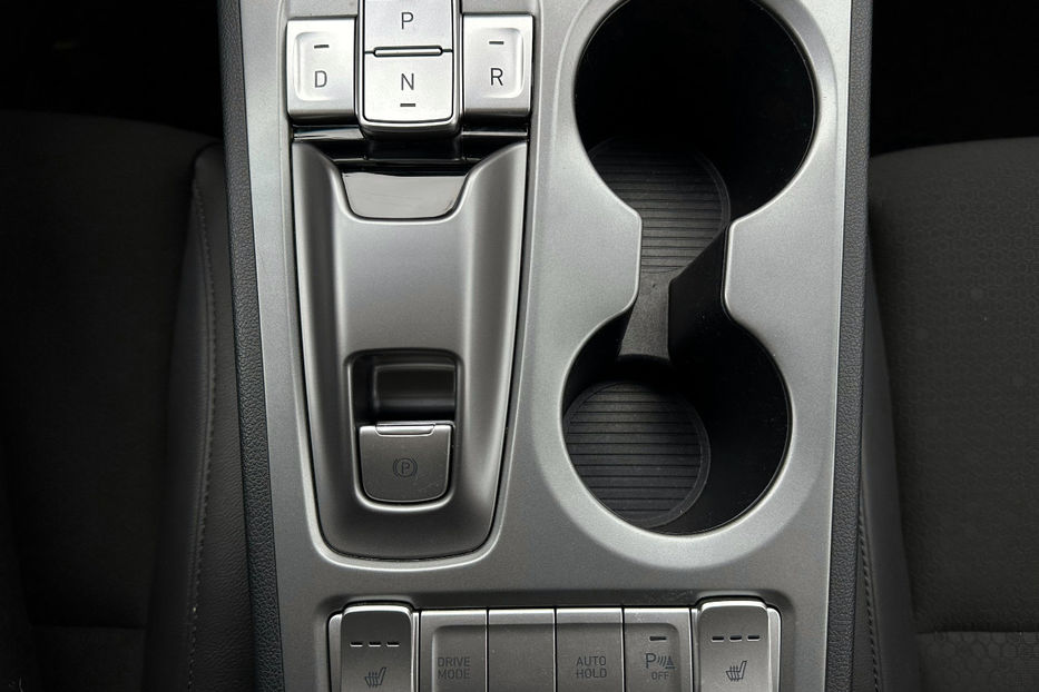 Продам Hyundai Kona 64кВт Проекція Підігрів сидінь 2021 года в Львове