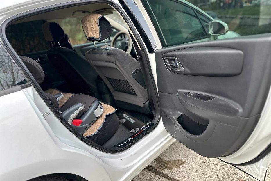 Продам Citroen C4 2008 года в Черновцах