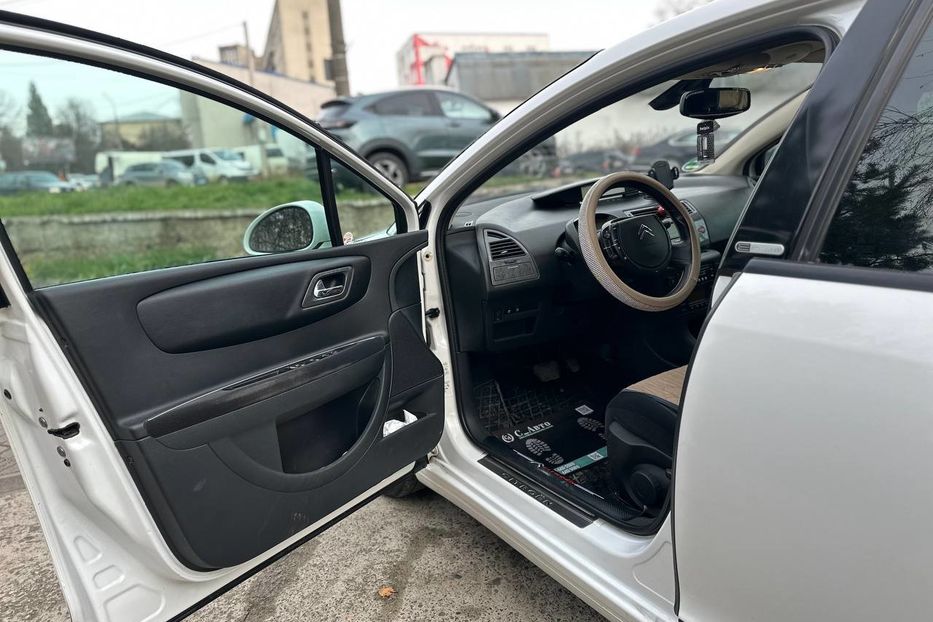 Продам Citroen C4 2008 года в Черновцах