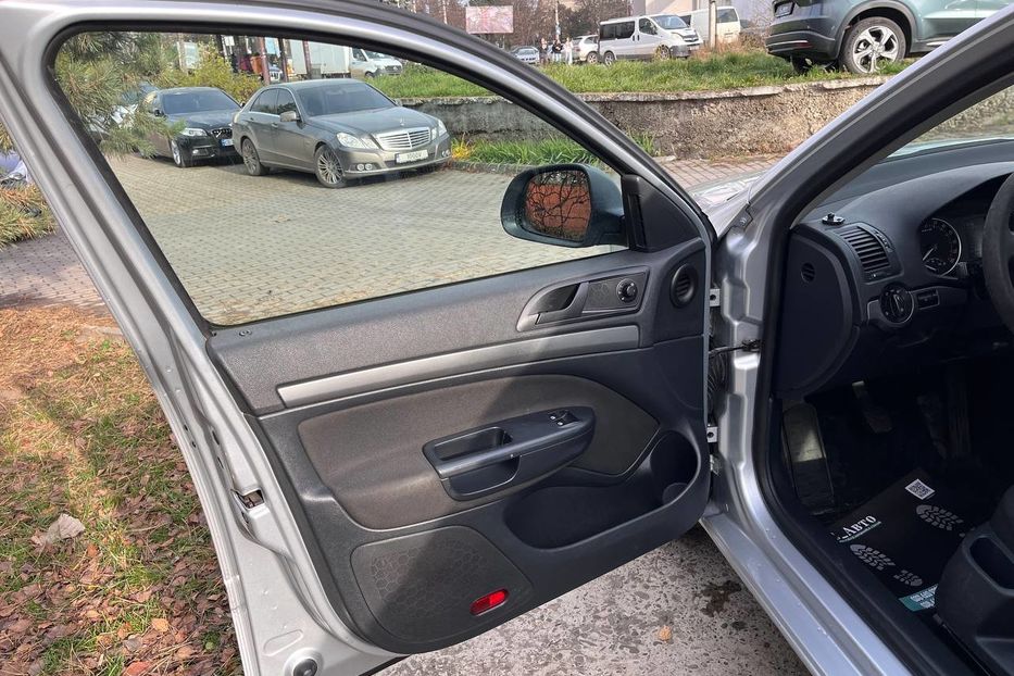 Продам Skoda Octavia 2011 года в Черновцах