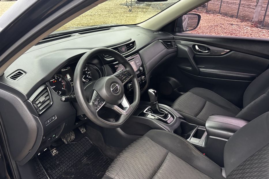 Продам Nissan Rogue 2016 года в Львове