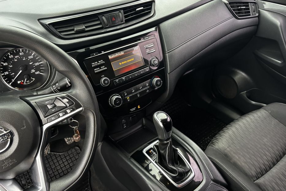 Продам Nissan Rogue 2016 года в Львове