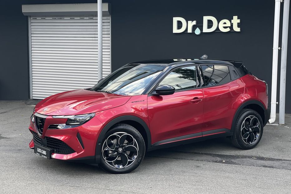 Продам Alfa Romeo Junior Speciale 2024 года в Киеве