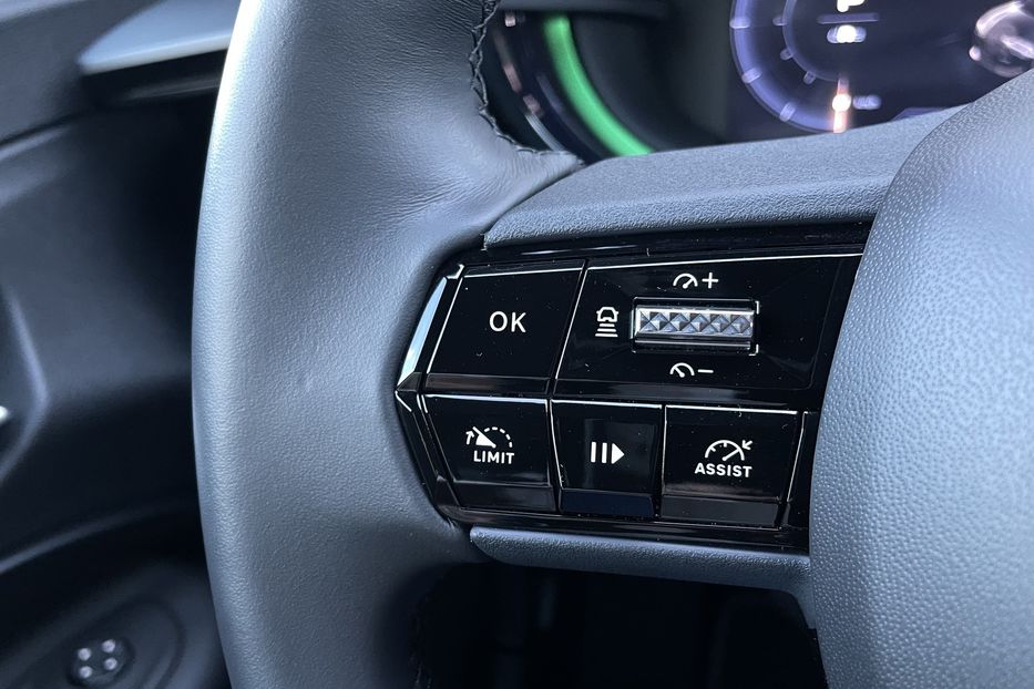 Продам Alfa Romeo Junior Speciale 2024 года в Киеве