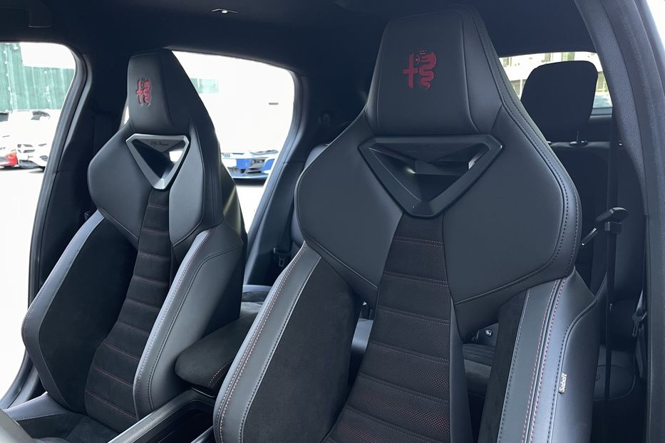 Продам Alfa Romeo Junior Speciale 2024 года в Киеве