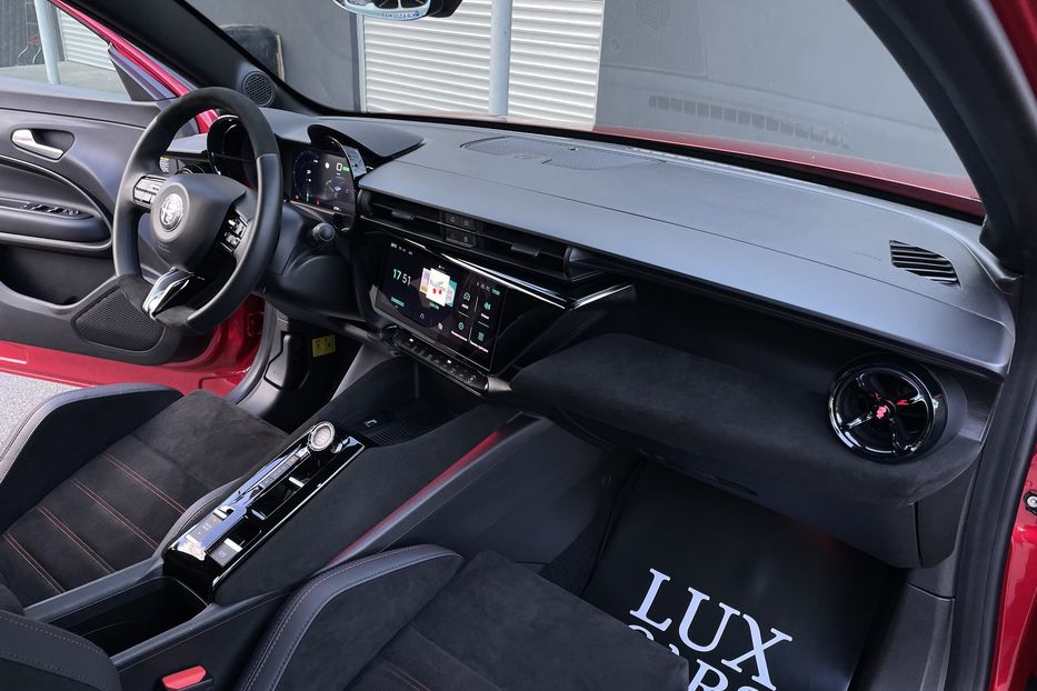 Продам Alfa Romeo Junior Speciale 2024 года в Киеве