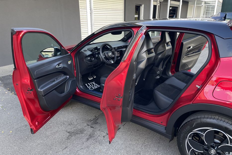 Продам Alfa Romeo Junior Speciale 2024 года в Киеве