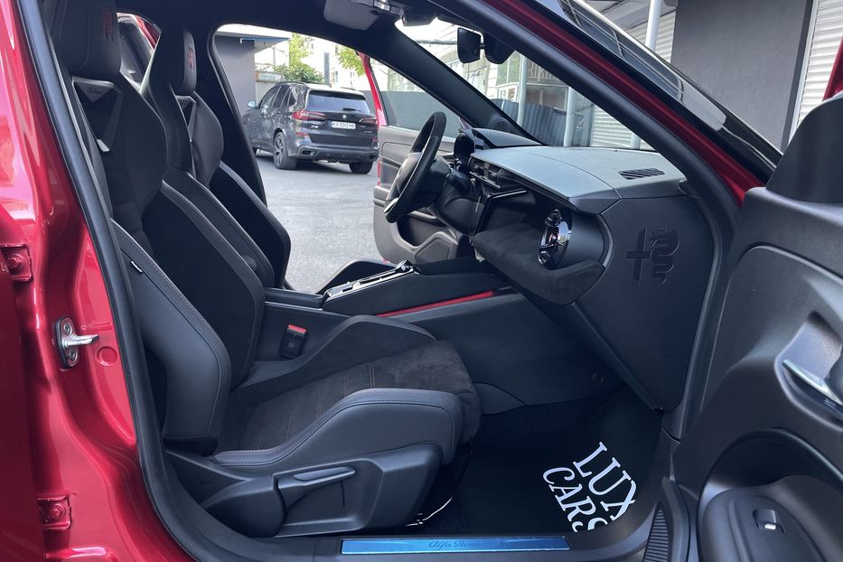 Продам Alfa Romeo Junior Speciale 2024 года в Киеве