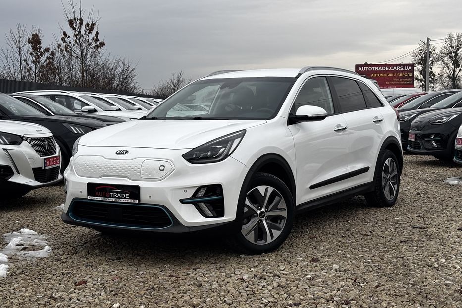 Продам Kia Niro 64 KW авто у Львові  2020 года в Львове